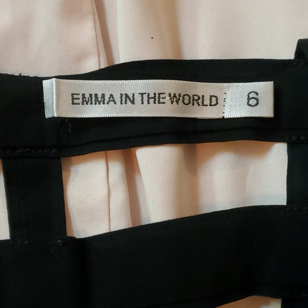 Emma in the World dress - Picture 5 of 5